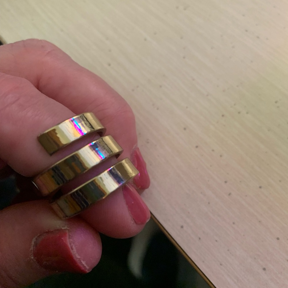 Source Unknown Gold Triple Band Ring